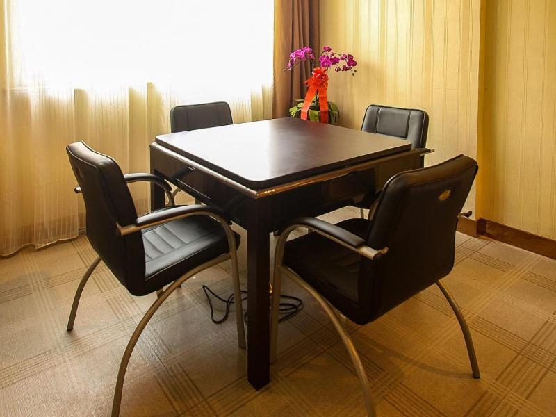 Greentree Inn Zhejiang Jinhua Yiwu International Trade City Changchun Street Shell Hotel Bagian luar foto
