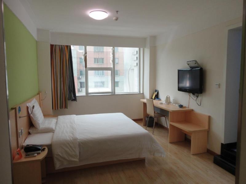 Greentree Inn Zhejiang Jinhua Yiwu International Trade City Changchun Street Shell Hotel Bagian luar foto