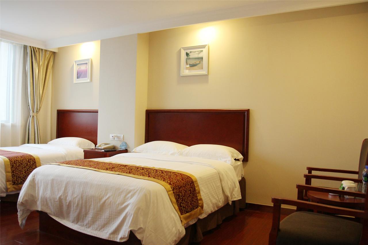 Greentree Inn Zhejiang Jinhua Yiwu International Trade City Changchun Street Shell Hotel Bagian luar foto