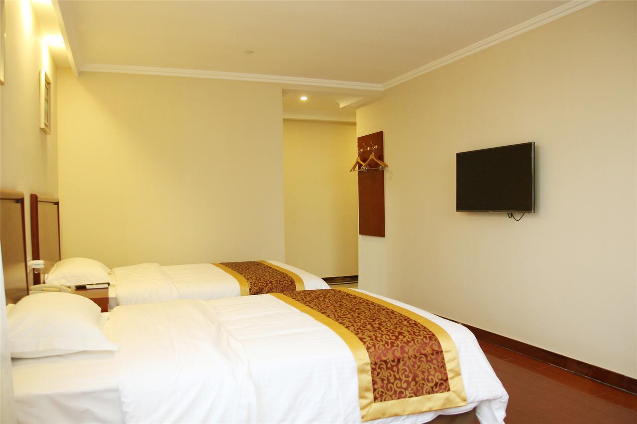 Greentree Inn Zhejiang Jinhua Yiwu International Trade City Changchun Street Shell Hotel Bagian luar foto